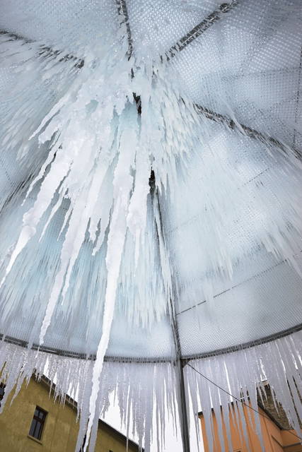 Ice pavilion, 1998 - Pfefferberg, Berlin – 1998 - Photo: Thilo Frank / Studio Olafur Eliasson