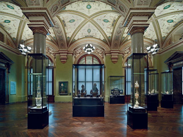 Starbrick, 2009 - Kunstkammer im Kunsthistorischen Museum Wien, Austria – 2013 - Photo: Bruno Klomfar