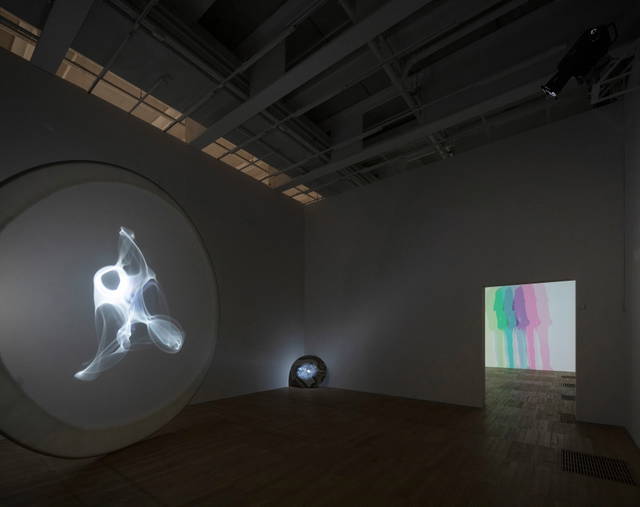 Eine Beschreibung einer Reflexion, oder aber eine angenehme Übung zu deren Eigenschaften, 1995 - Tate Modern, London – 2019 - Photo: Anders Sune Berg