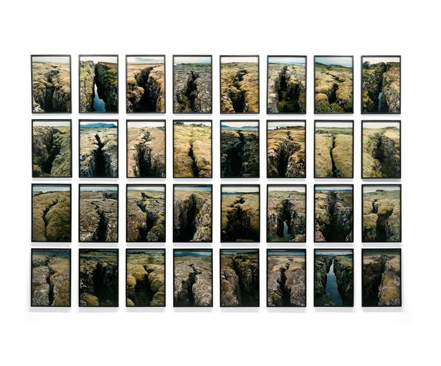 The fault series, 2001 - The Menil Collection, Houston – 2001 - Photo: Oren Slor