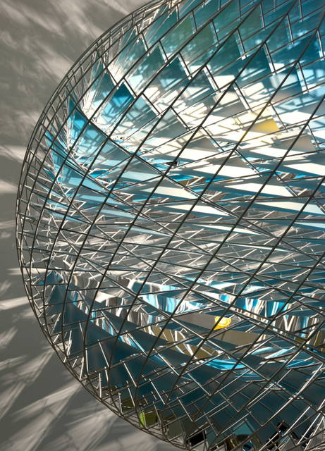 Schools of movement sphere, 2014 - Photo: Jens Ziehe