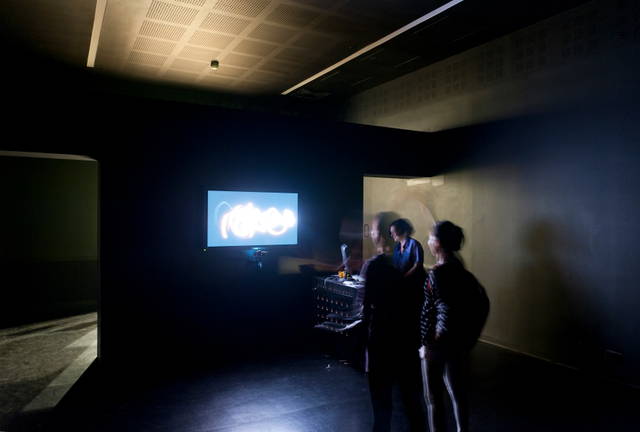 Sunlight graffiti, 2012 - Tate Modern, London – 2012 - Photo: Tate Modern