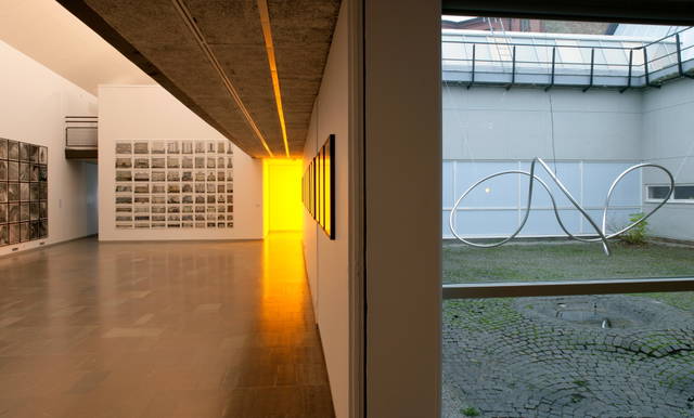 Installation view - Lunds Konsthall, Sweden – 2005 - Photo: Jens Ziehe