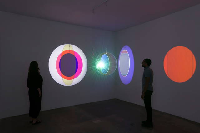 Retinal flare space