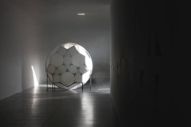 Installation view - 21st Century Museum of Contemporary Art, Kanazawa, Japan – 2009 - Photo: Studio Olafur Eliasson