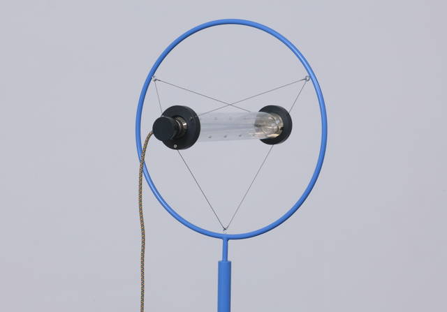 Monofrequency lamp, 2004 - neugerriemschneider, Berlin – 2004 - Photo: Jens Ziehe