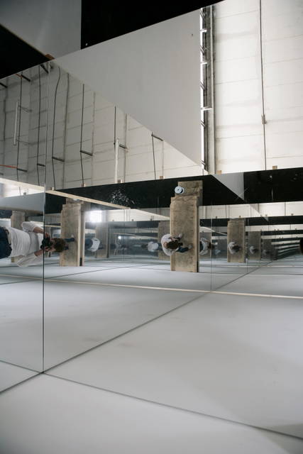Space reversal, 2007 - Studio Olafur Eliasson, Berlin – 2007 - Photo: Studio Olafur Eliasson