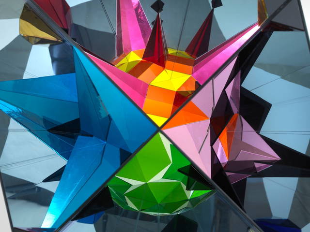 Rhombic kaleidoscope, 2010 2010/2022 - Studio Olafur Eliasson, Berlin - Photo: Jens Ziehe